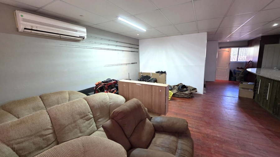 3 Bedroom Property for Sale in Melodie North West